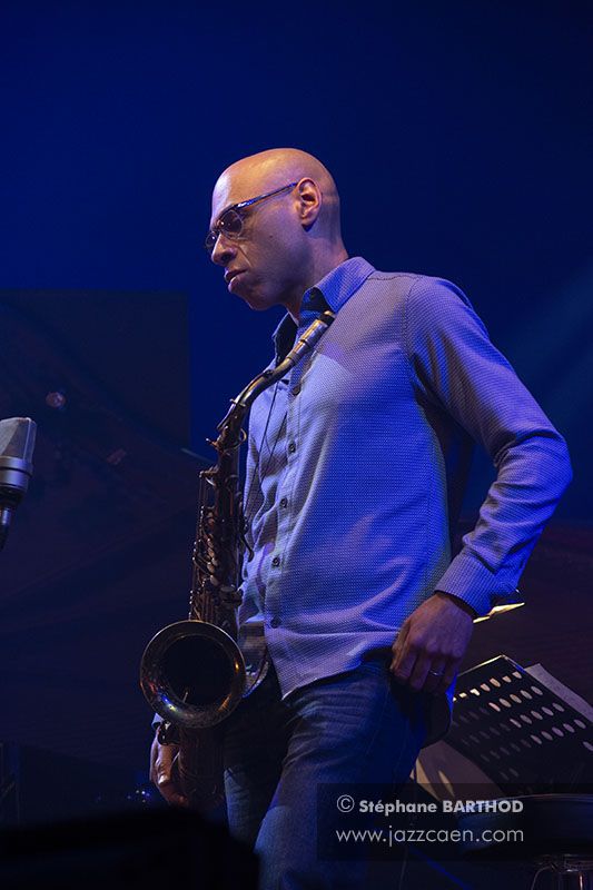 Joshua Redman