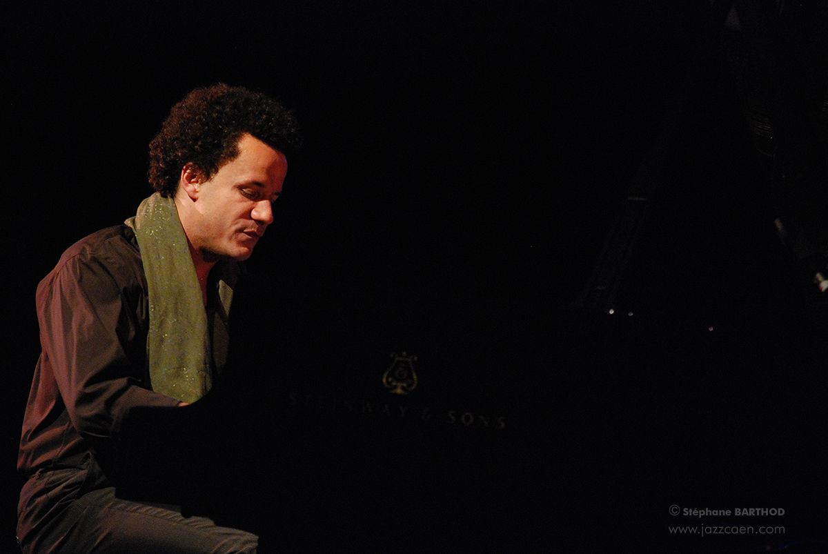 Jacky Terrasson solo